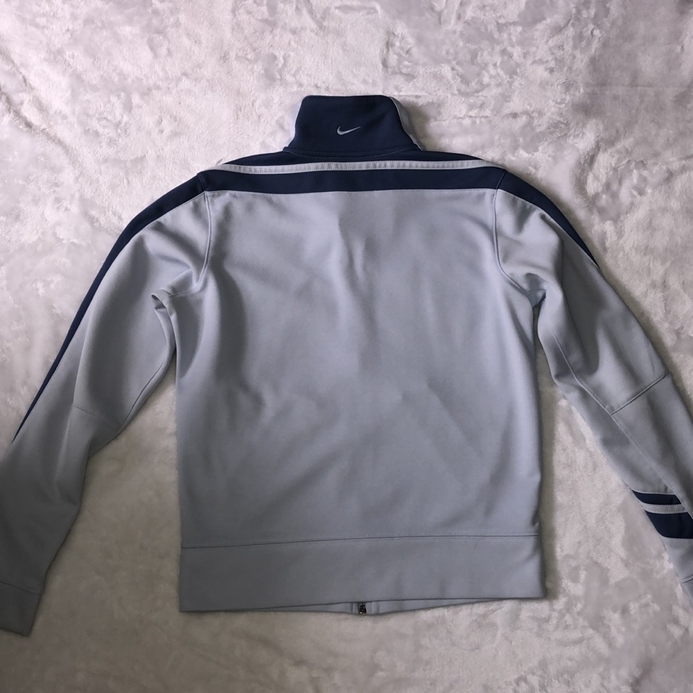 nike jacket - Picture 7 of 7